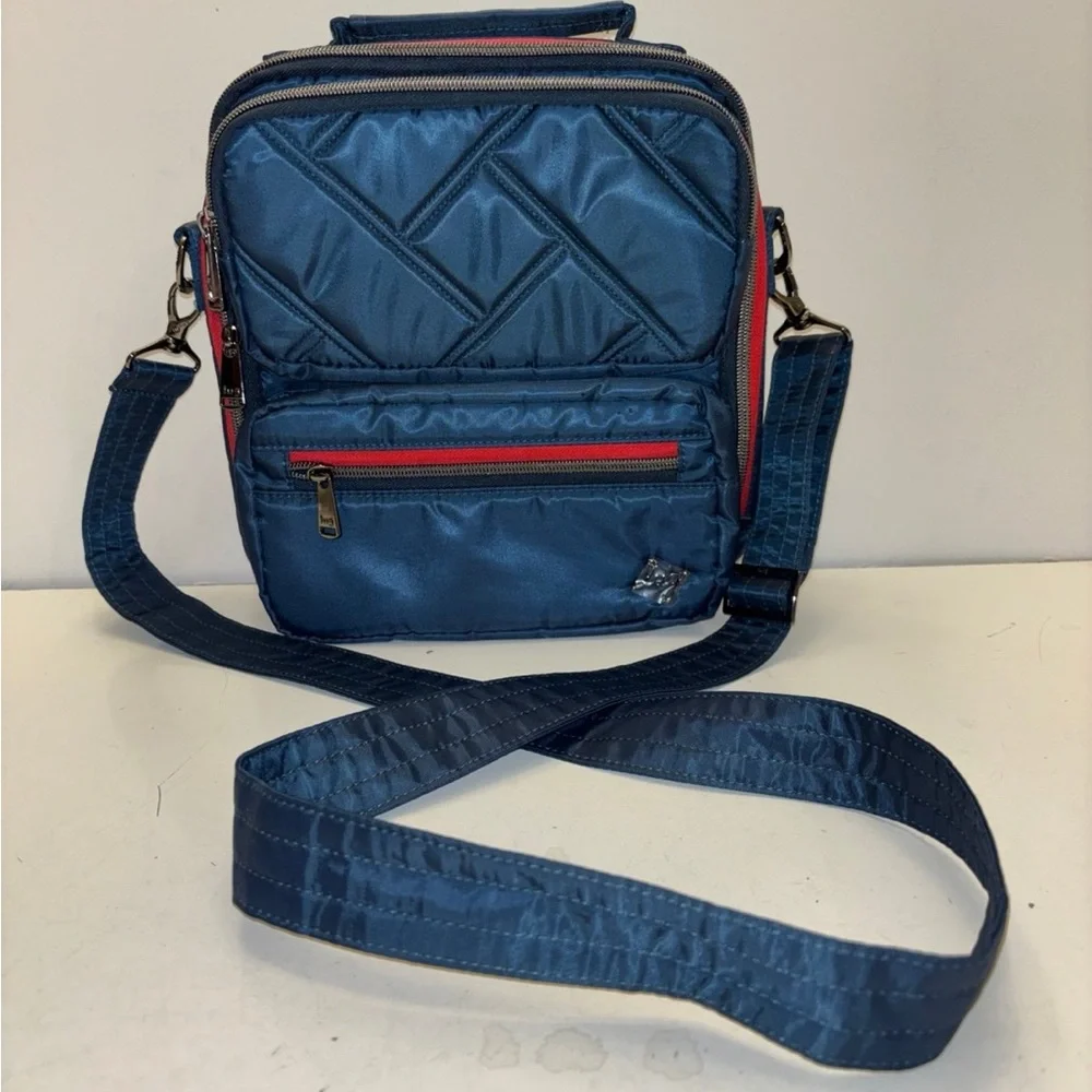 Lug Medium Cargo Crossbody with Built-In Wallet -Wrangler